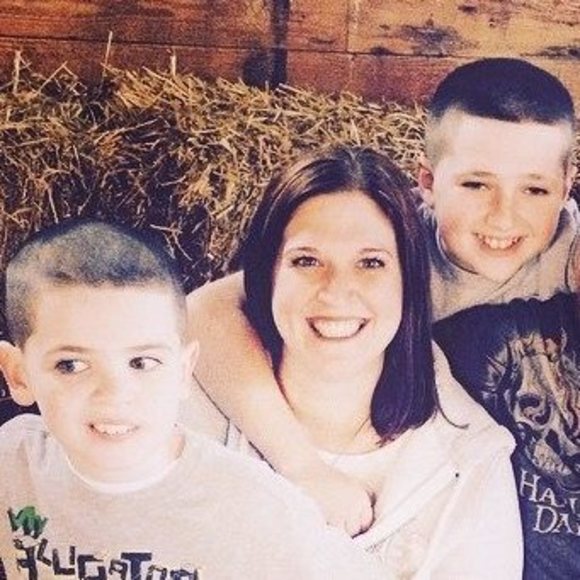 Meet your Posher, Melissabeth - Picture 1 of 1